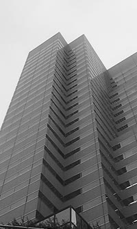 新宿のとある高層ビル