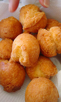 サーターアンダーギー