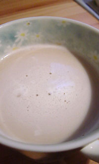 ホットミルクティー