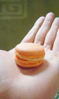 オレンジのマカロン