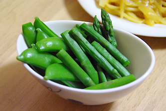 アスパラとスナックえんどう